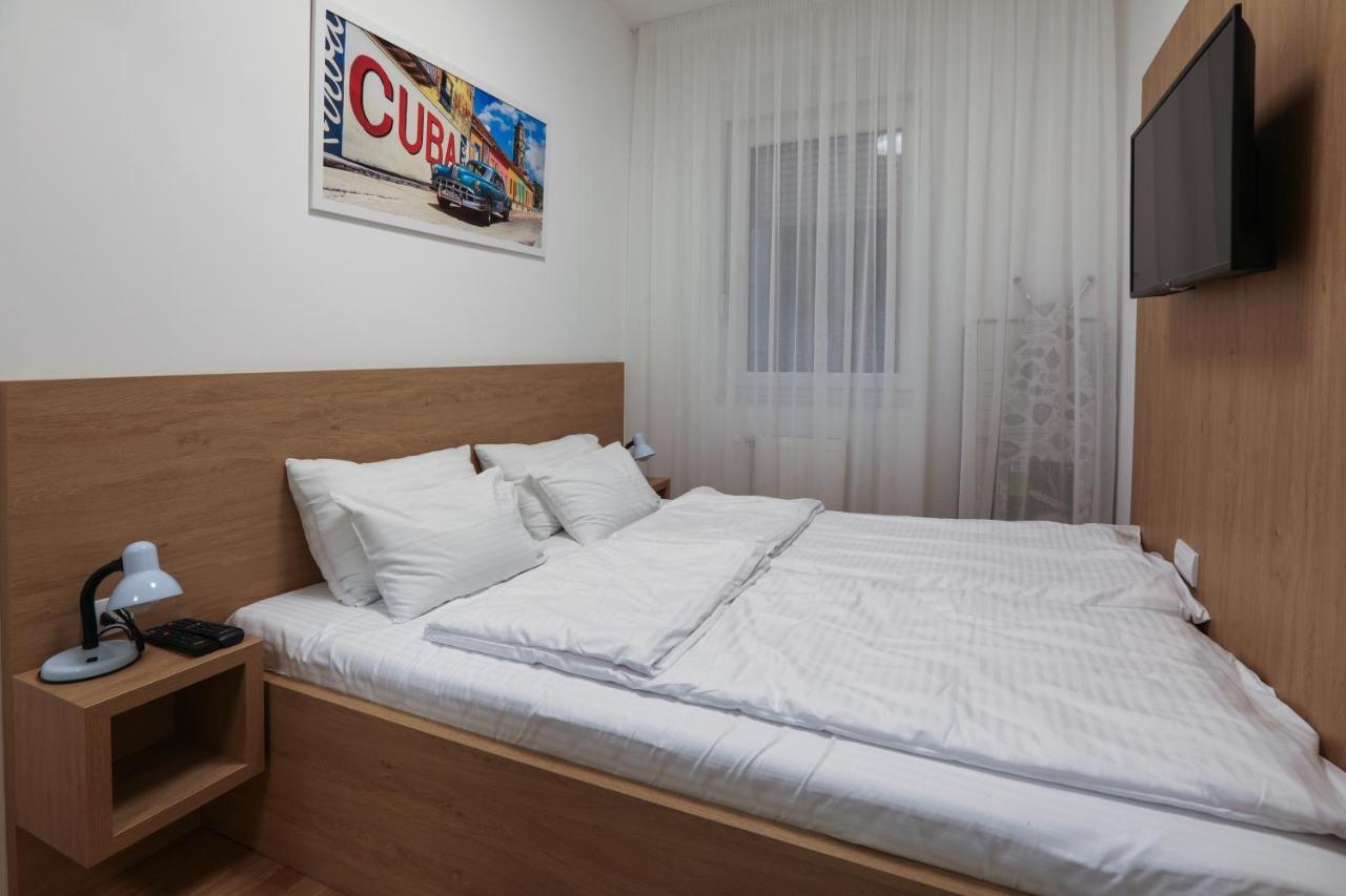 Apartment Promenada Avenija Novi Sad Exterior photo